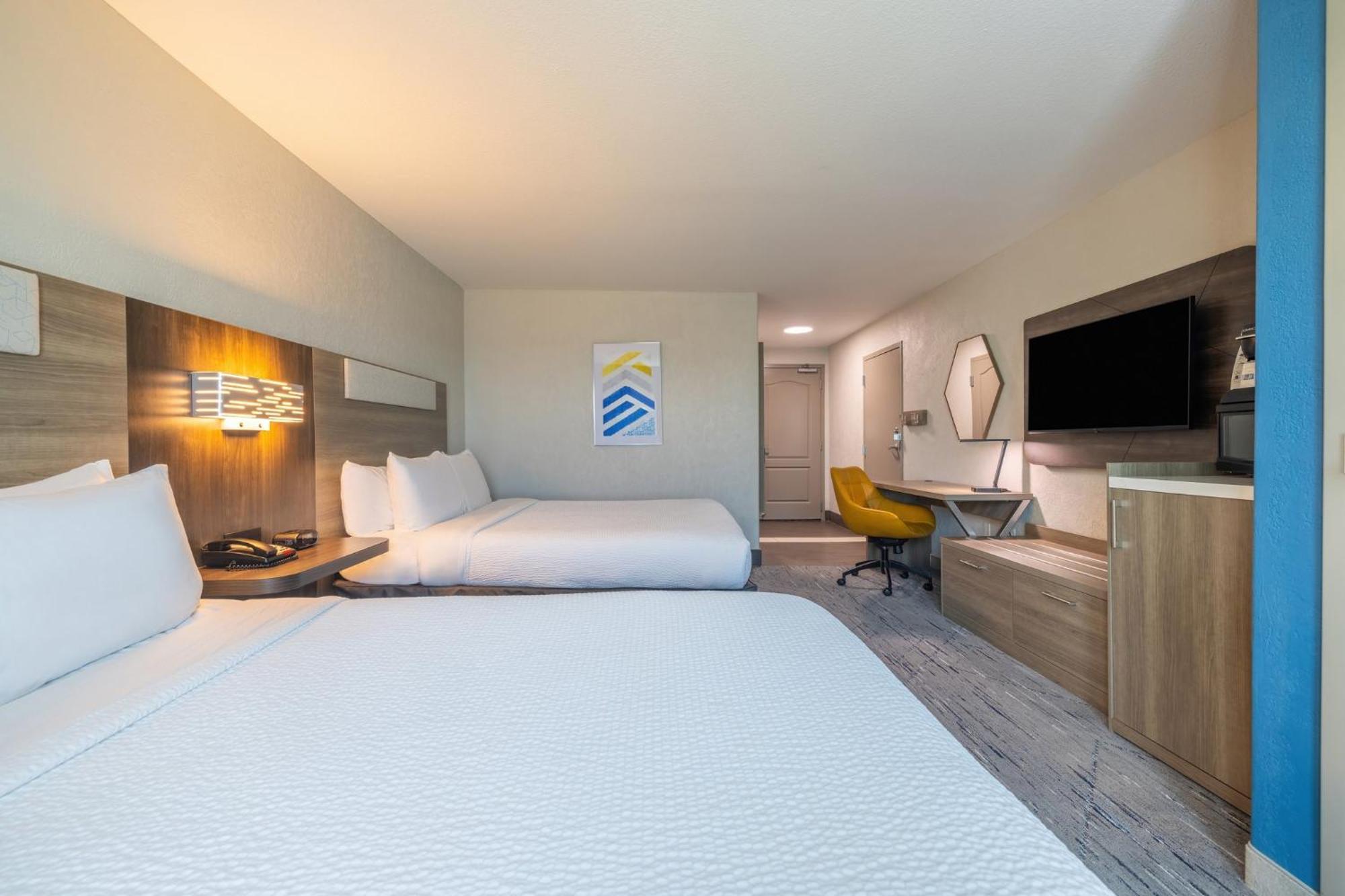 Holiday Inn Express & Suites Kansas City Airport By Ihg Ngoại thất bức ảnh