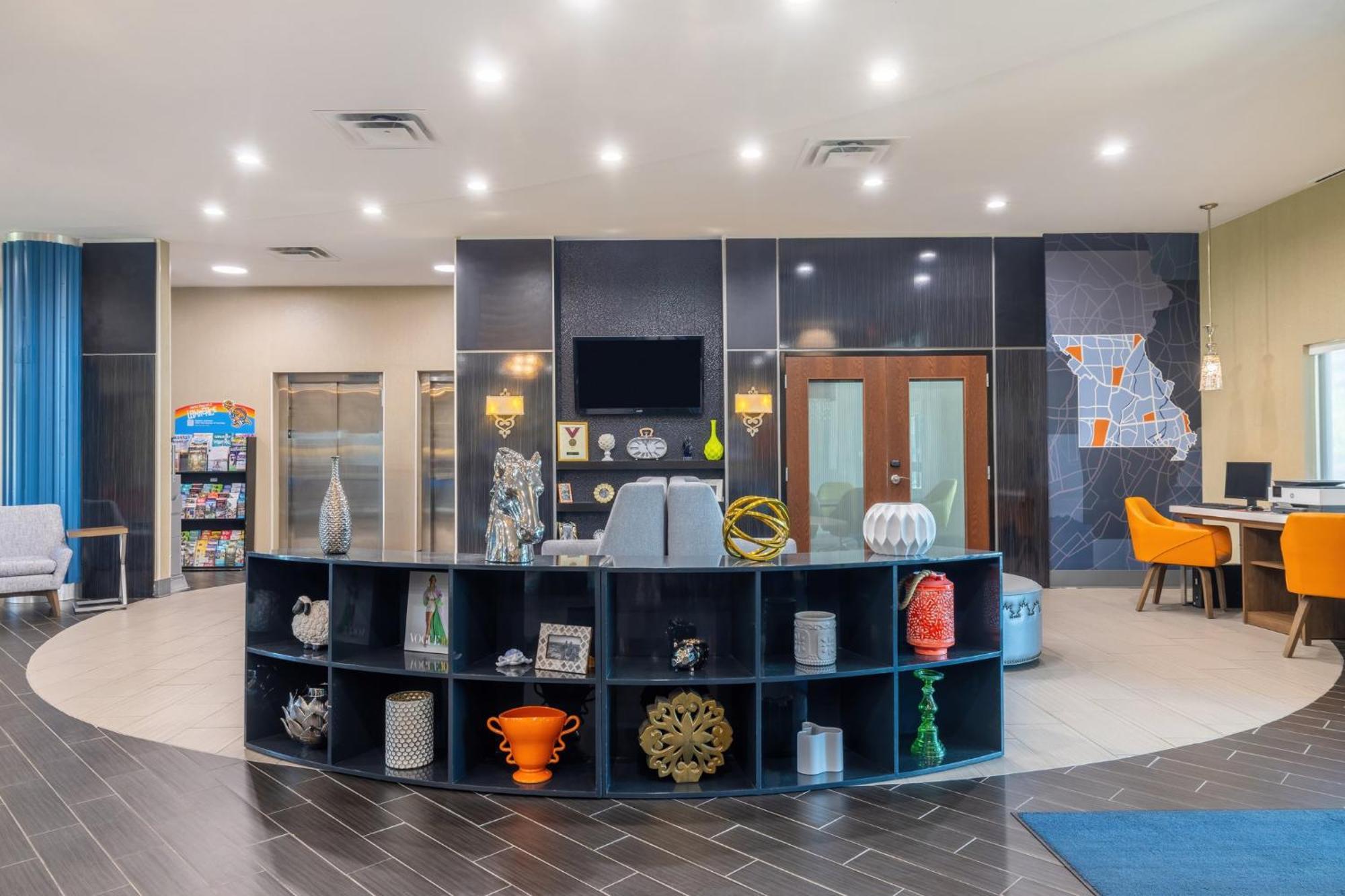 Holiday Inn Express & Suites Kansas City Airport By Ihg Ngoại thất bức ảnh